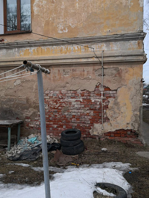 В Иванове 100-летний дом стали ремонтировать только после репортажа на БАРСе